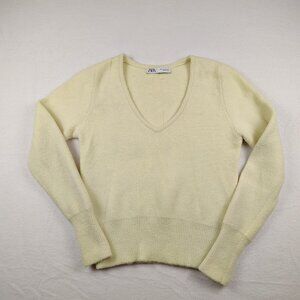 Zara Sweater Womens Medium Yellow/Cream Pullover V Neck Cozy
